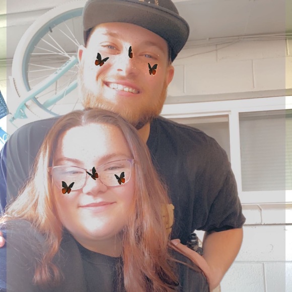 Meet your Posher, Cheyenne - Picture 1 of 1